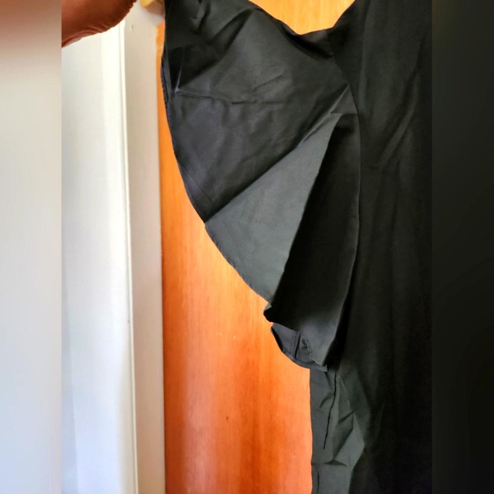 NWOT size M asymmetrical black top